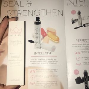 Brand new Bella lash intelliseal